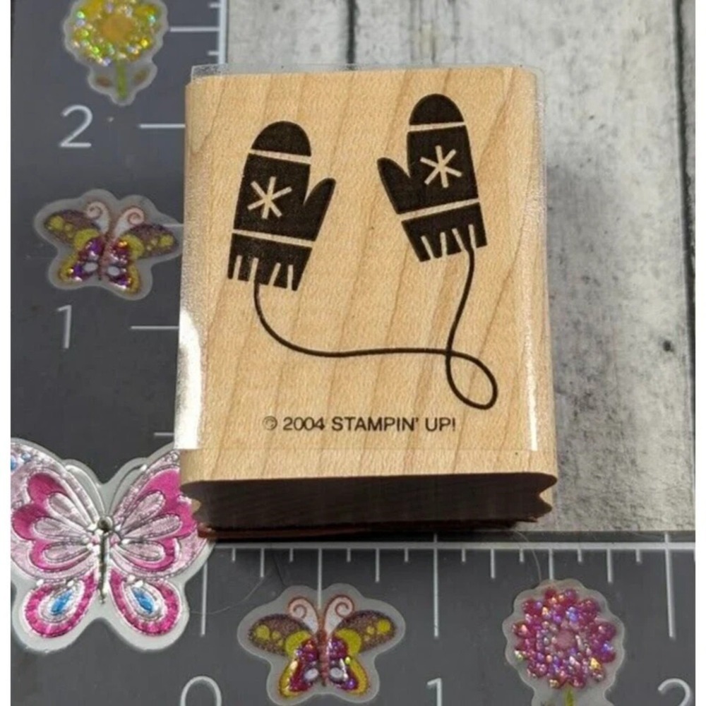 Stampin' Up! Pair of Gloves Winter 2004 Rubber Stamp Wood #J27